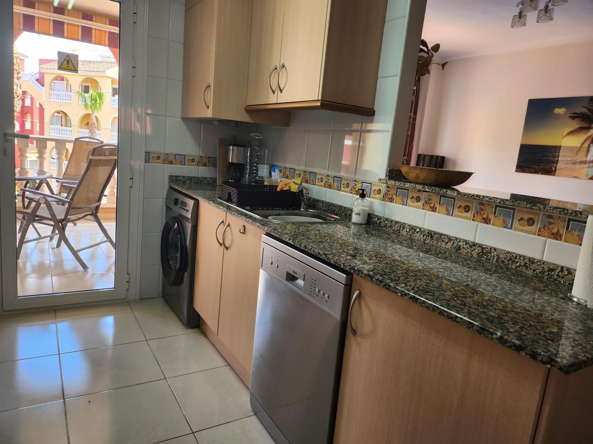 Spacious 3 Bedroom 2 Bathroom Apartment - Puerto Marina Complex Los Alcazares Exterior photo